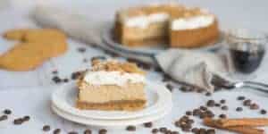 Cheesecake met koffie en kaneel