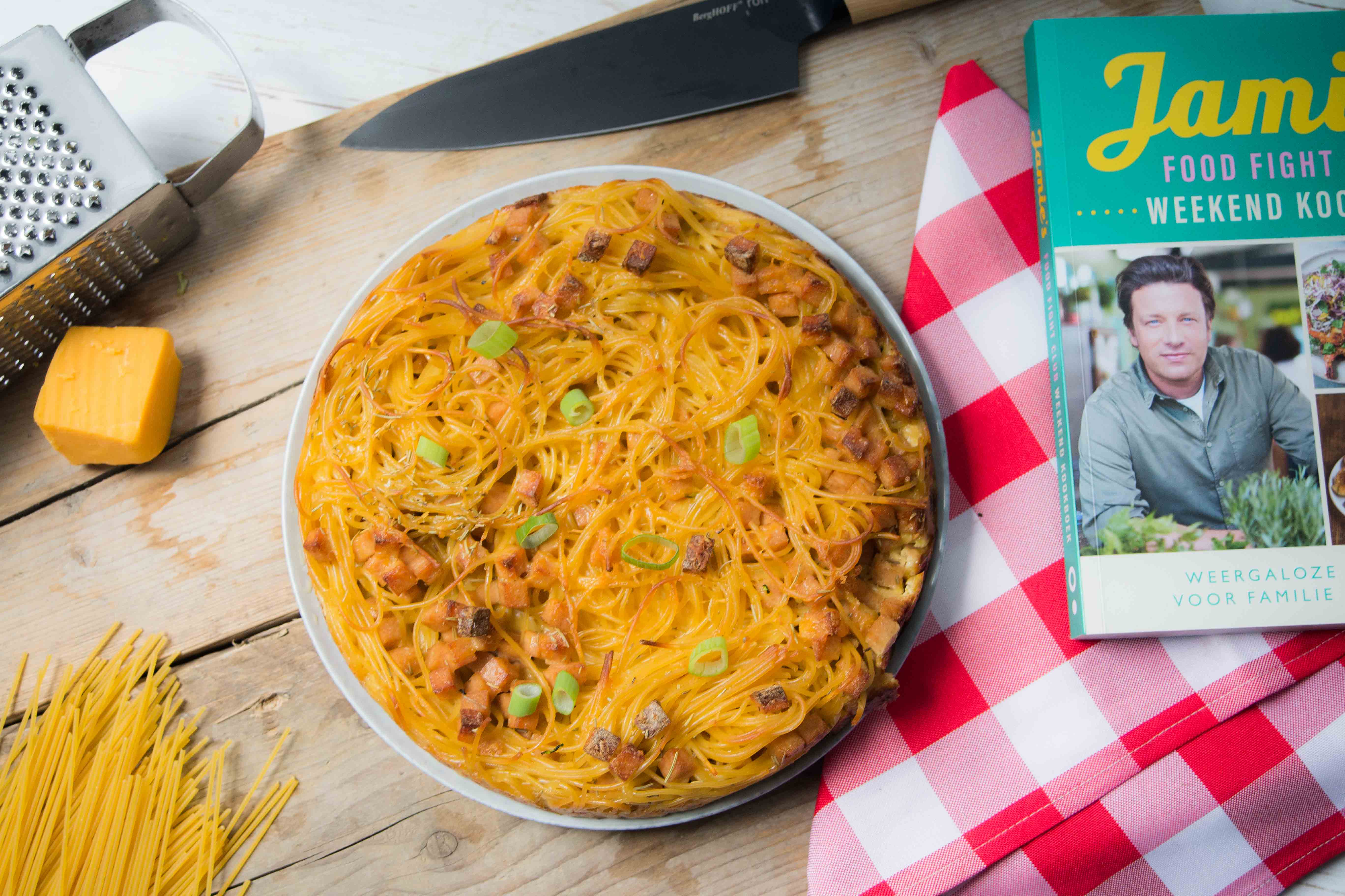 Jamie Oliver, spaghetti-taart, Food Fight Club weekend kookboek